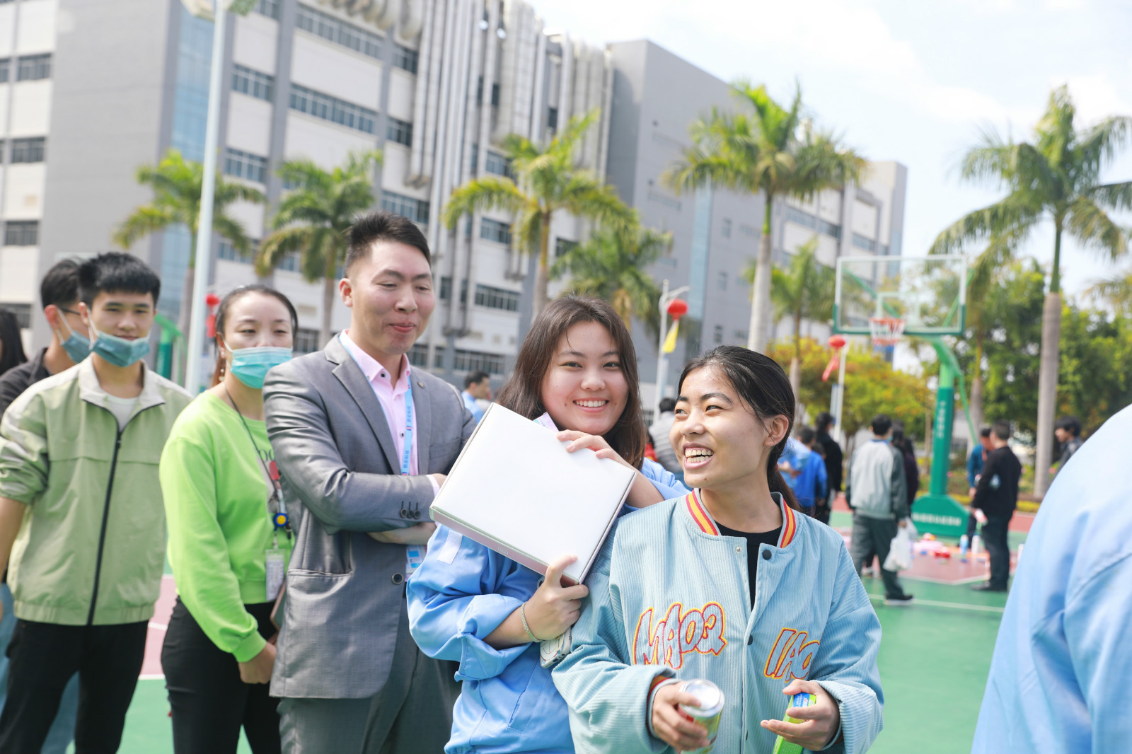 就地過年，年味不減—我在勝宏挺好的